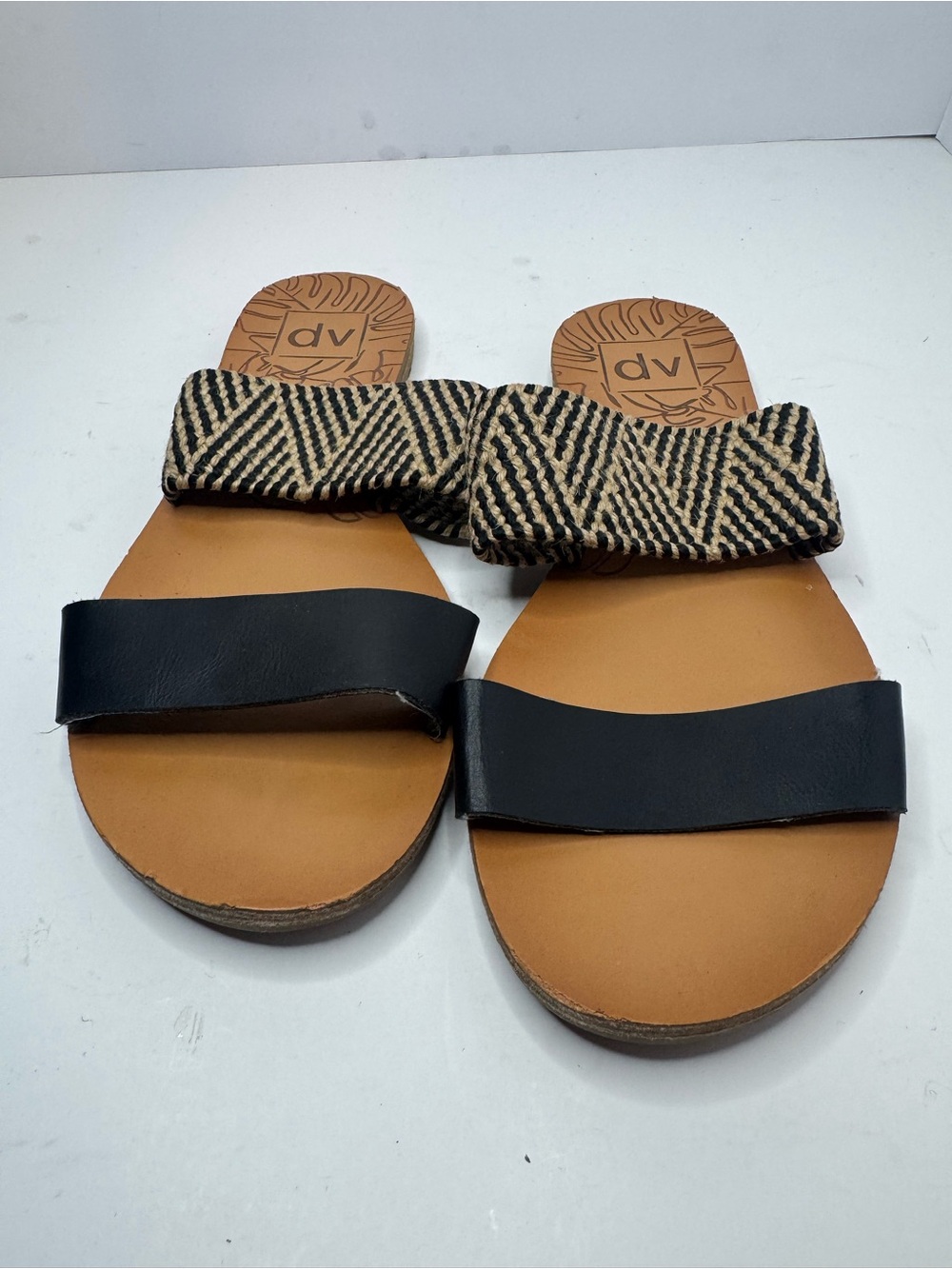 DV by Dolce Vita Black & Tan Slide Sandals Women's Size 7.5